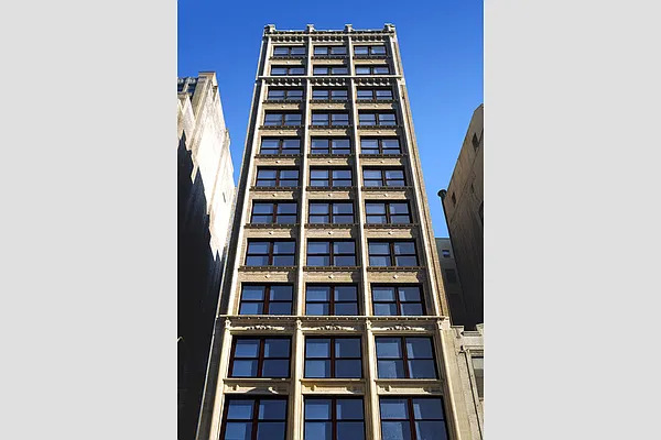 Sold by Stribling | media 12