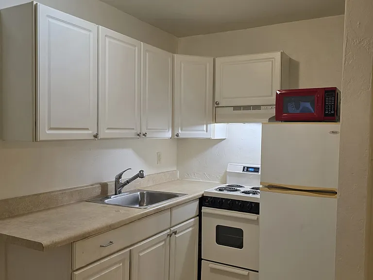 188 Cardinal Dr — Photo 6