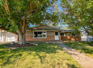 902 13th St, Davenport, WA 99122