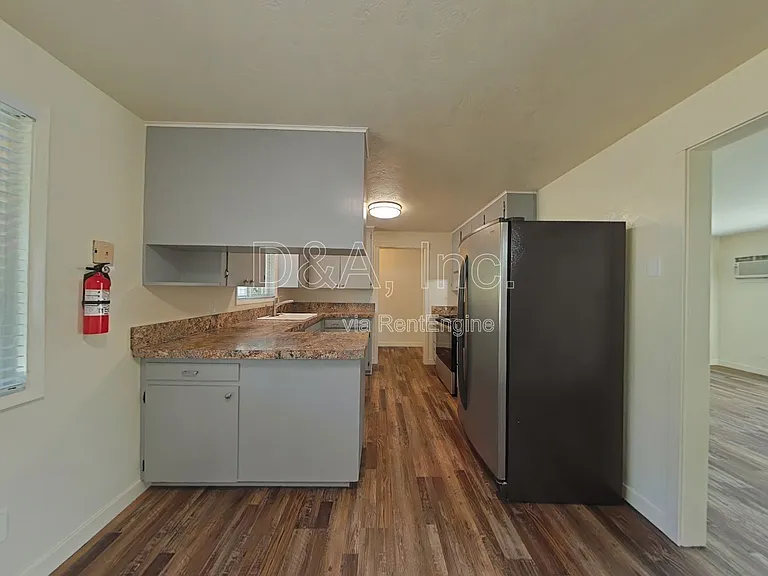 3756 NW 26th Ave — Photo 3