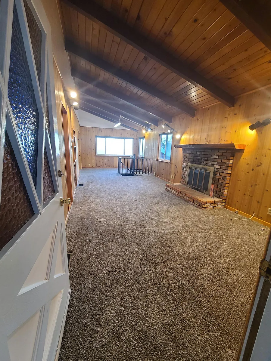 Building Photo - 30533 Live Oak Dr