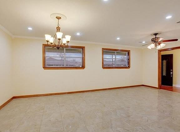 4th image of 4758 Rosalia Dr