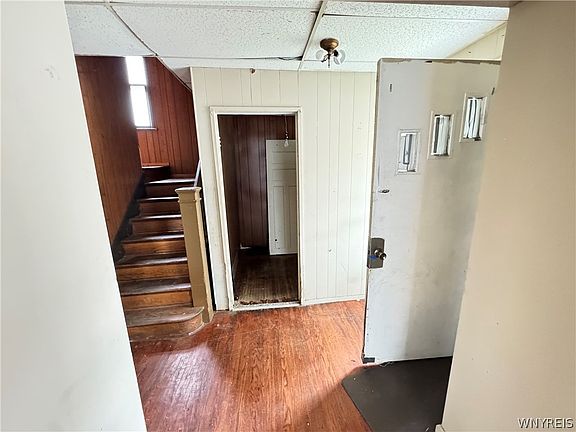 3rd image of 330 Norton St