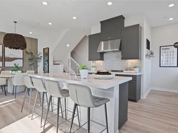 278 Mullberry Pl, Montebello, CA 90640