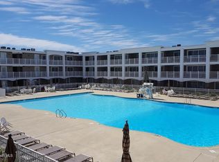 438 Route 35 N APT 3302, Mantoloking, NJ 08738