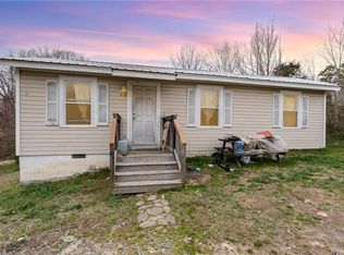 5467 Uwharrie Rd, Archdale, NC 27263