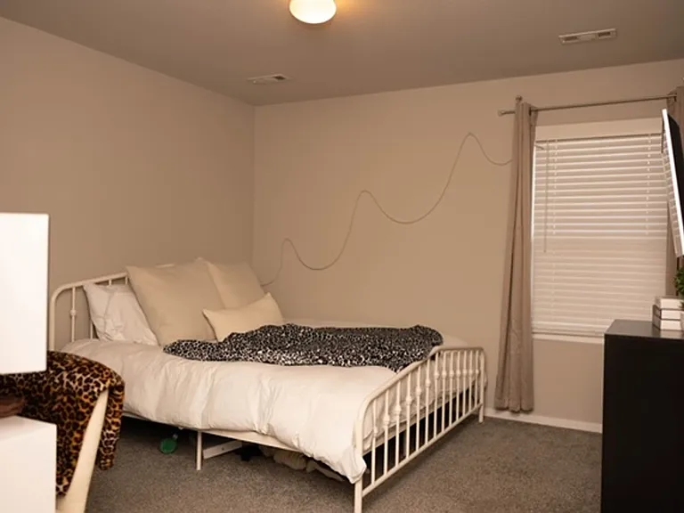 1324 S Morningside Dr — Photo 10