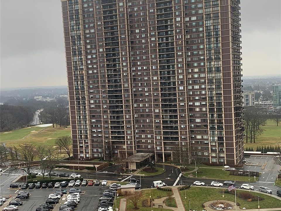 1st image of 269-10 17K Grand Central Parkway #17K
