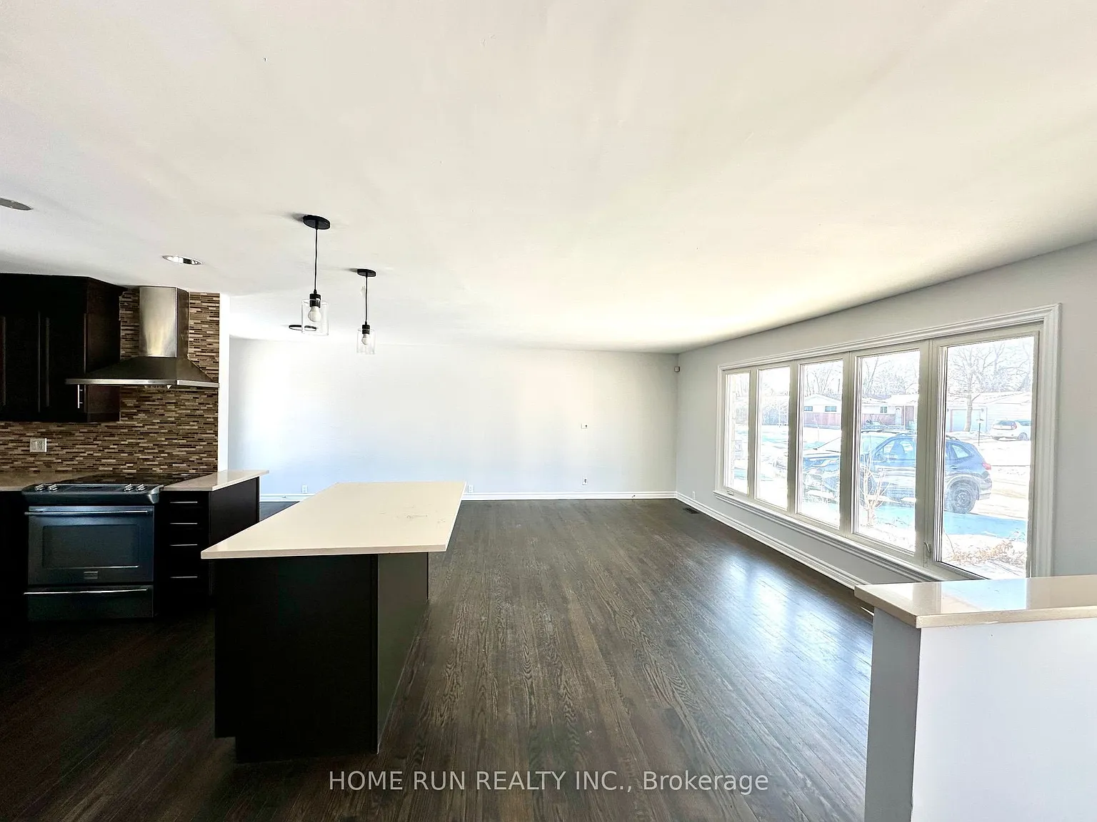 5 bed, $2,800 — Photo 3