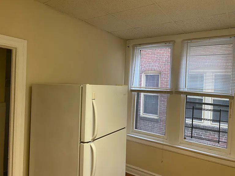 522 S 46th St #1 — Photo 25