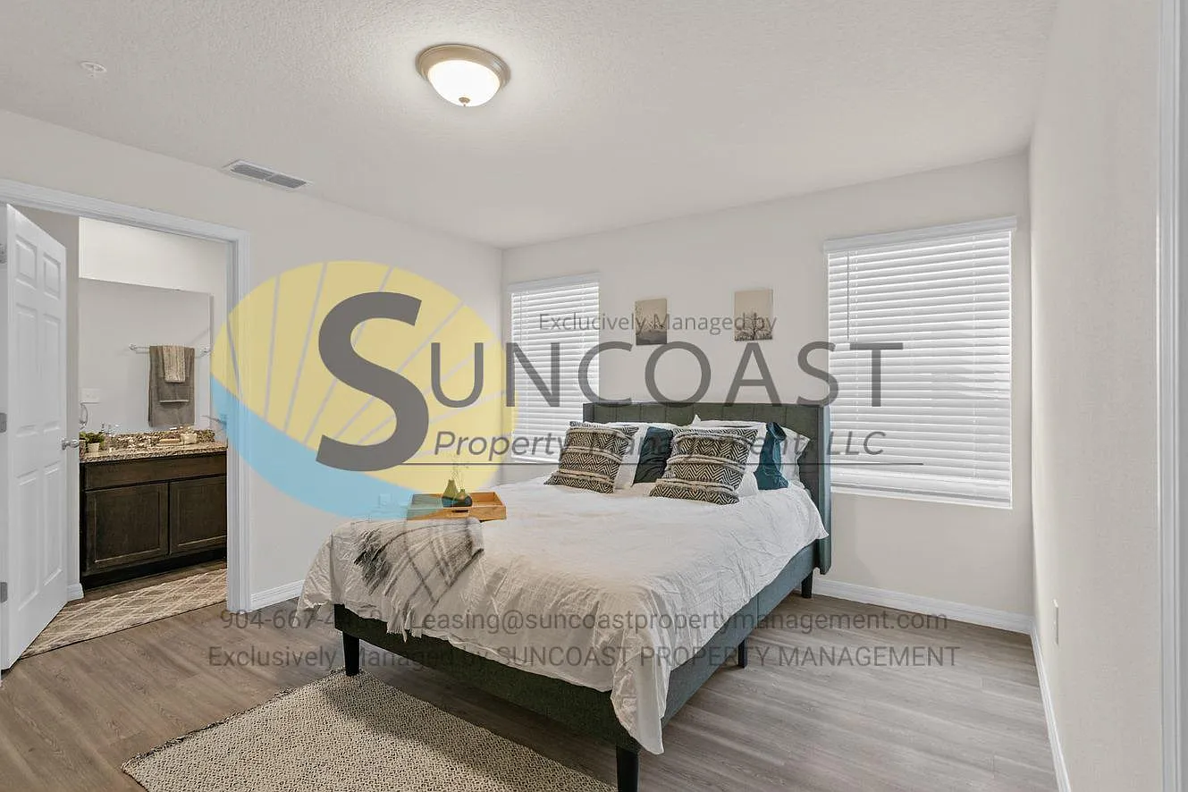 Ricker Villas — Photo 4