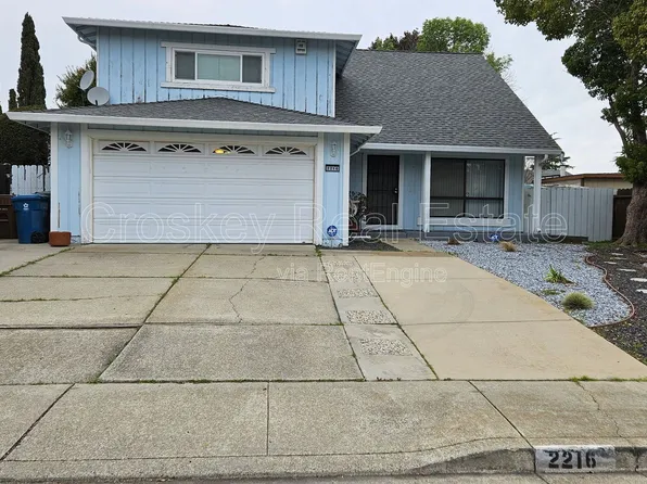 2216 Placer Dr, Bay Point, CA 94565