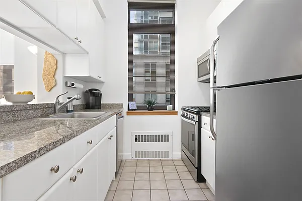 Rented by Citi Habitats | media 19