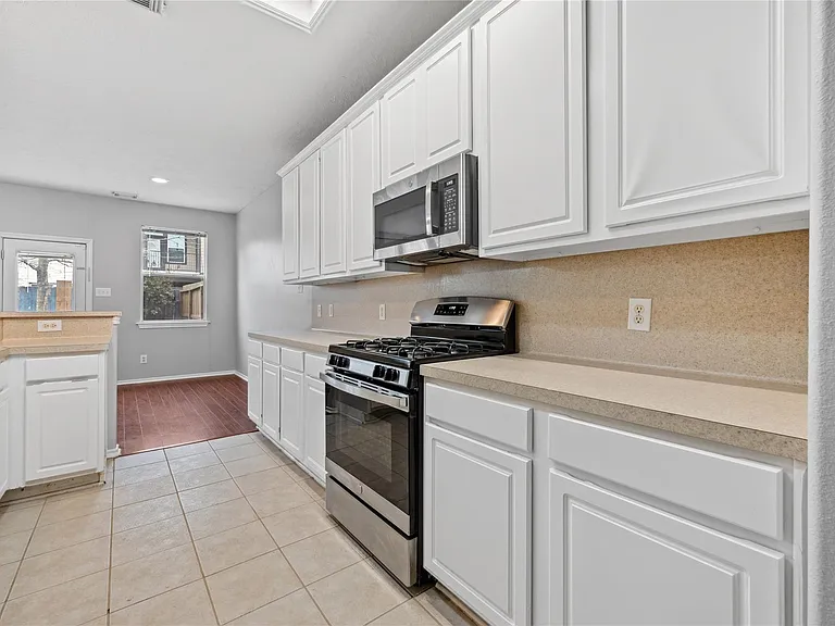 8912 Elm Drake Ln — Photo 11