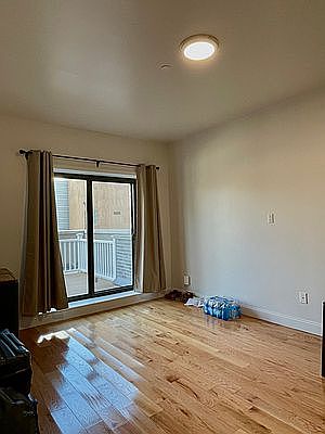 4th image of 28-06 21st Ave #2FA