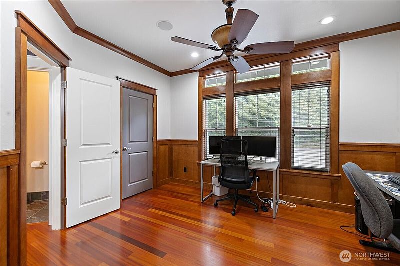 5th image of 13419 80th Street SE