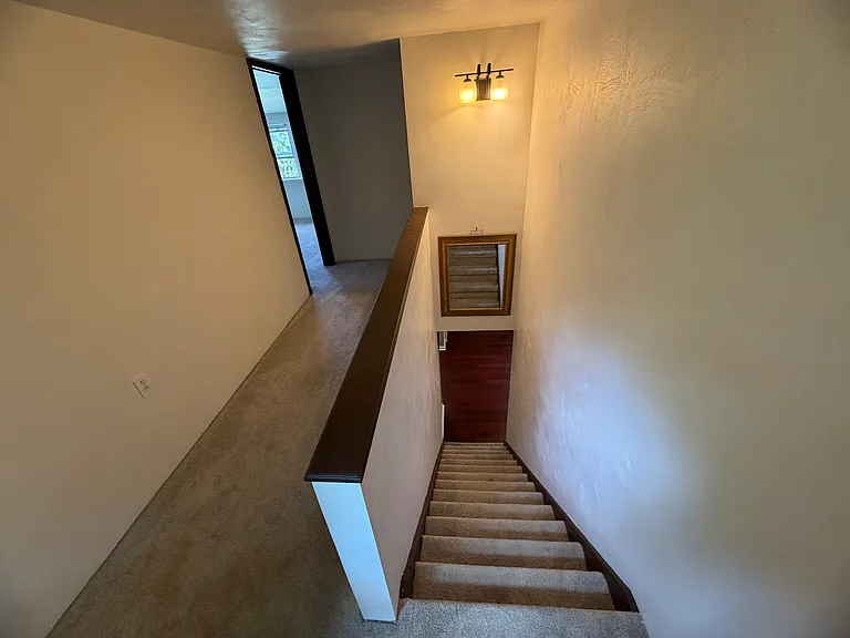 229 6th Ave #2 — Photo 3