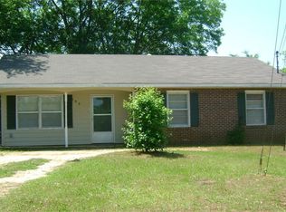 109 Fannin Ct, Lagrange, GA 30241