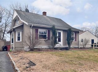 54 Dean Ave, Johnston, RI 02919