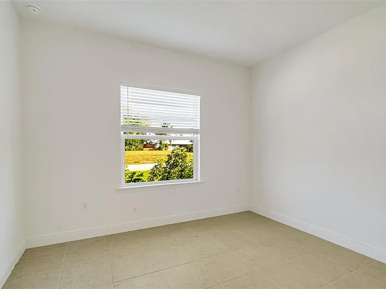 1452 SE 13th Terrace Cpe — Photo 26