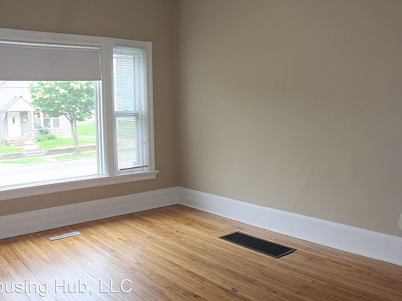 3rd image of 783 6th St E APT 1