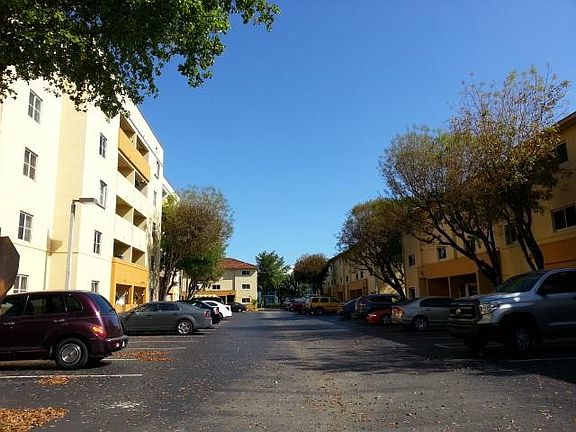 4th image of 8270 SW 149th Ct #10-205