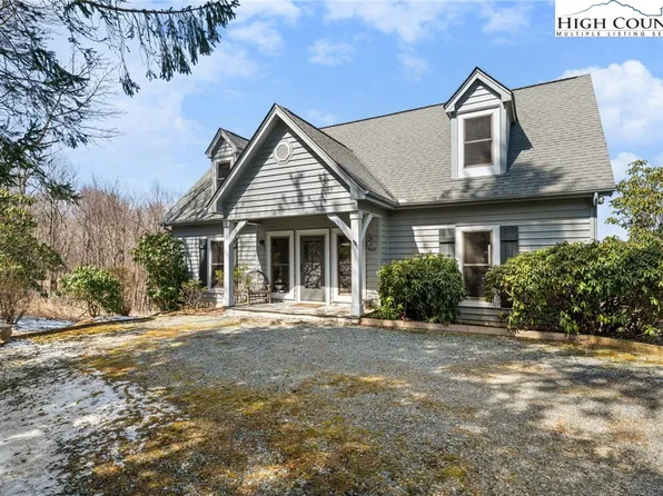 962 Alpine Drive, Blowing Rock, NC 28605