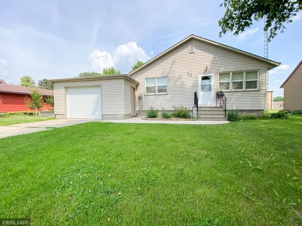 20 1st St NE, Fairfax, MN 55332