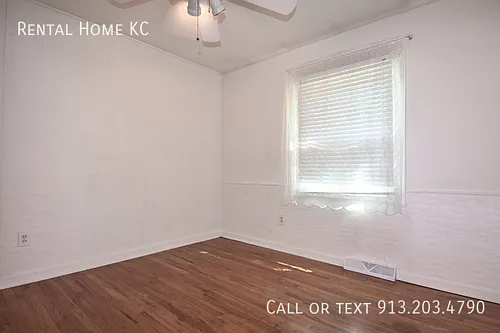 9010 W 101st St — Photo 16