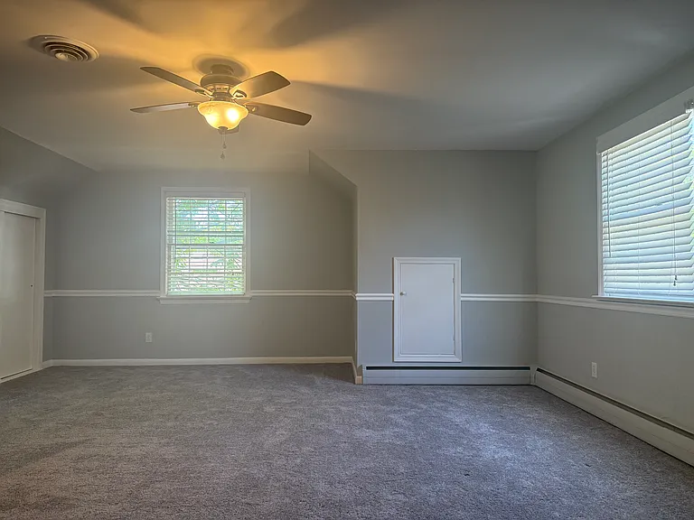 1423 Kilmer Ln #C — Photo 10