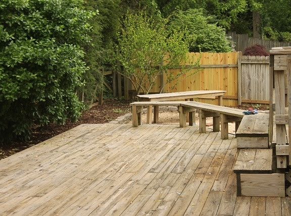 Deck in Back Yard
