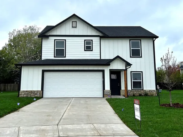 2729 S Cypress Ct, Wichita, KS 67210