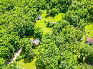 146 Singleton Rd, Chaplin, CT 06235