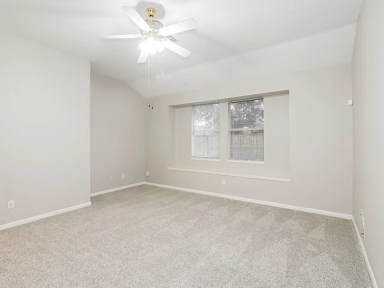 8919 Green Ray Dr — Photo 12