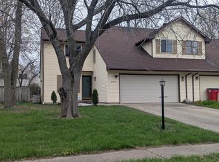 2504 Covington Dr #1, Champaign, IL 61822