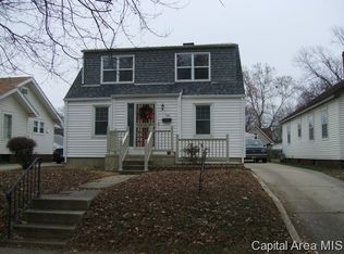 2334 S 8th St, Springfield, IL 62703