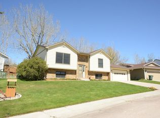 1110 Granite St, Gillette, WY 82718