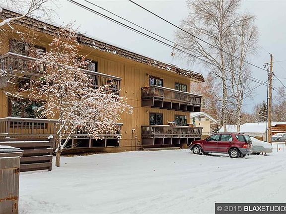 3rd image of 95 Glacier Ave