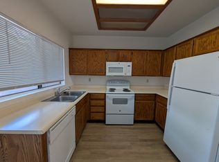 7801 N 44th Dr Unit 1028, Glendale, AZ 85301