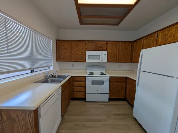 7801 N 44th Dr, Glendale, AZ