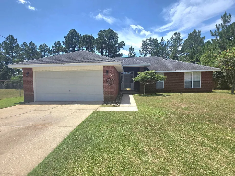 5079 Cassia Dr