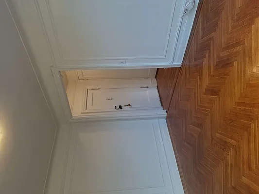 Rented by Clove Realty LLC | media 14