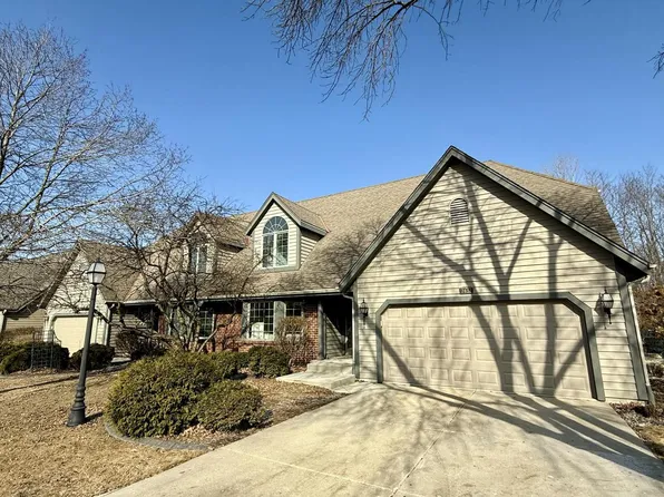 7432 Carter CIRCLE NORTH North, Franklin, WI 53132