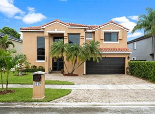 9932 SW 154th Pl, Miami, FL 33196