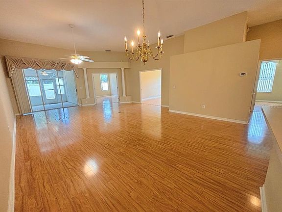 5th image of 2796 ALEXANDER DRIVE