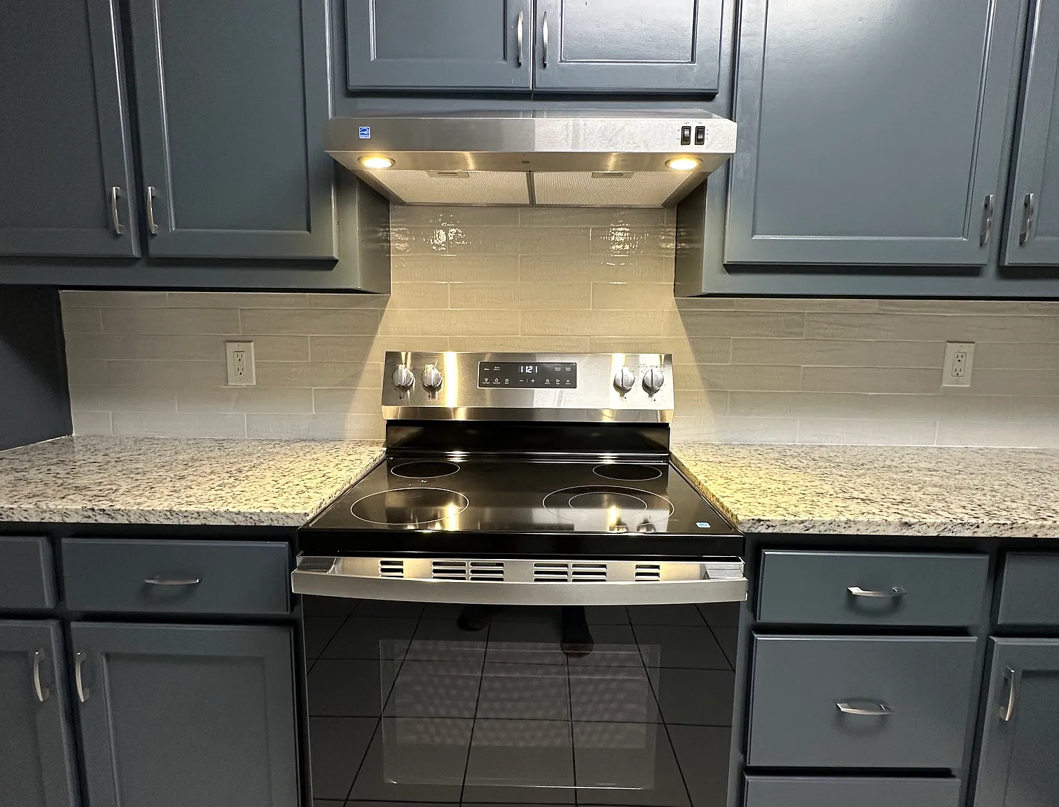 3 bed, 1730 sqft, $2,300 — Photo 4