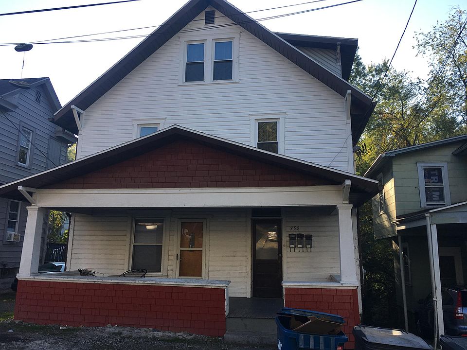 1st image of 752 Weaver St #A