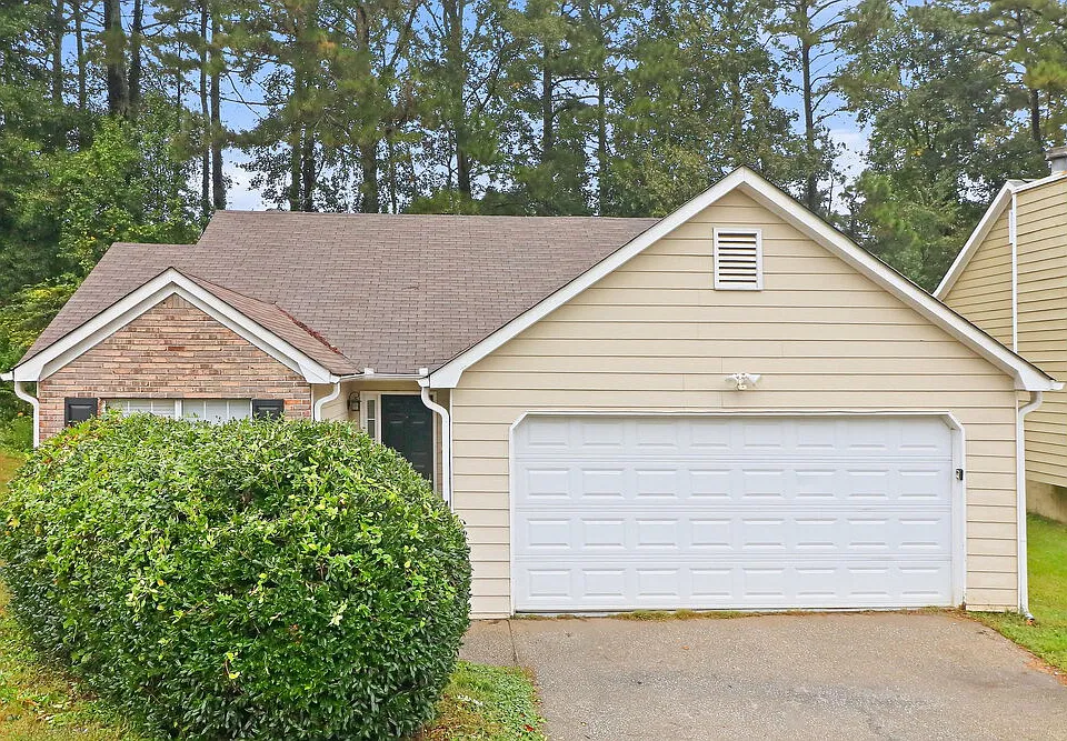 2158 Denson Ln SW
