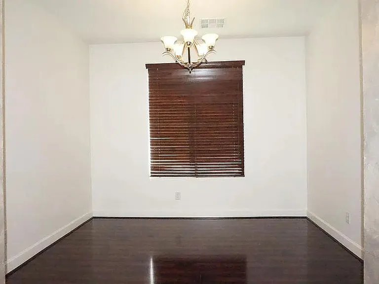 1354 Sabatina St — Photo 2