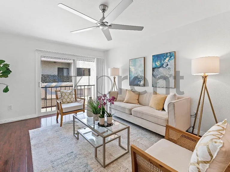 5257 Radford Ave #205 — Photo 7
